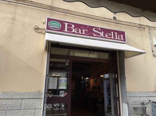 Bar Stella 12